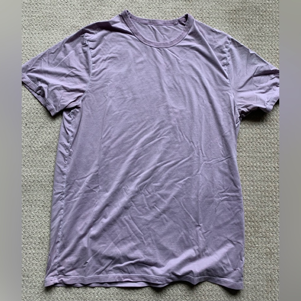 Lululemon short sleeve T-shirt